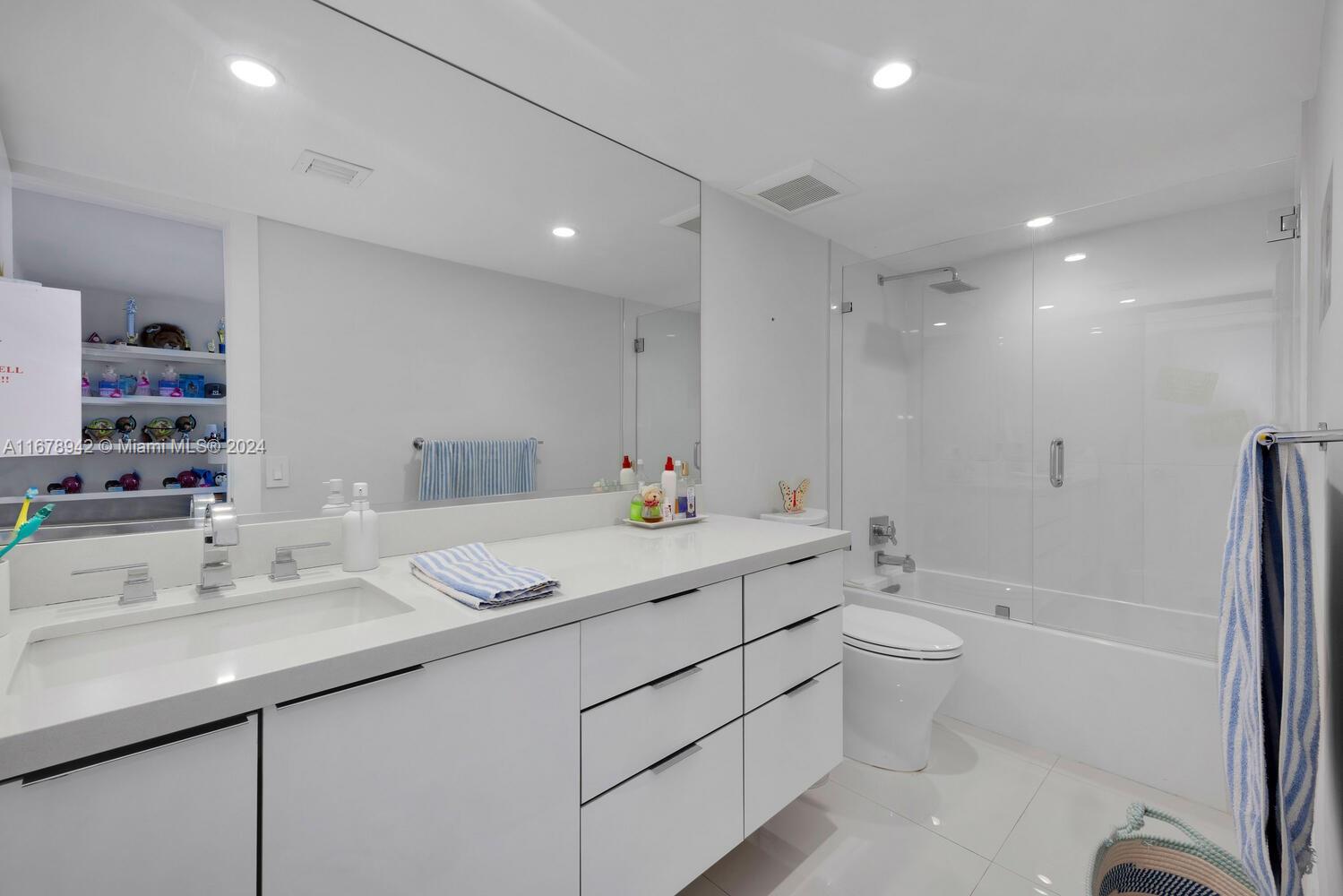 650 Ocean Drive, Unit 4C Key Biscayne, FL 33149 - Photo 22 of 22