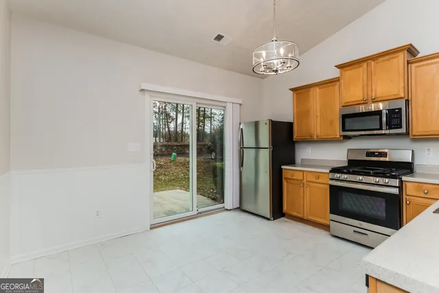 $2,170 | 1213 Winwood Drive, McDonough, GA 30253