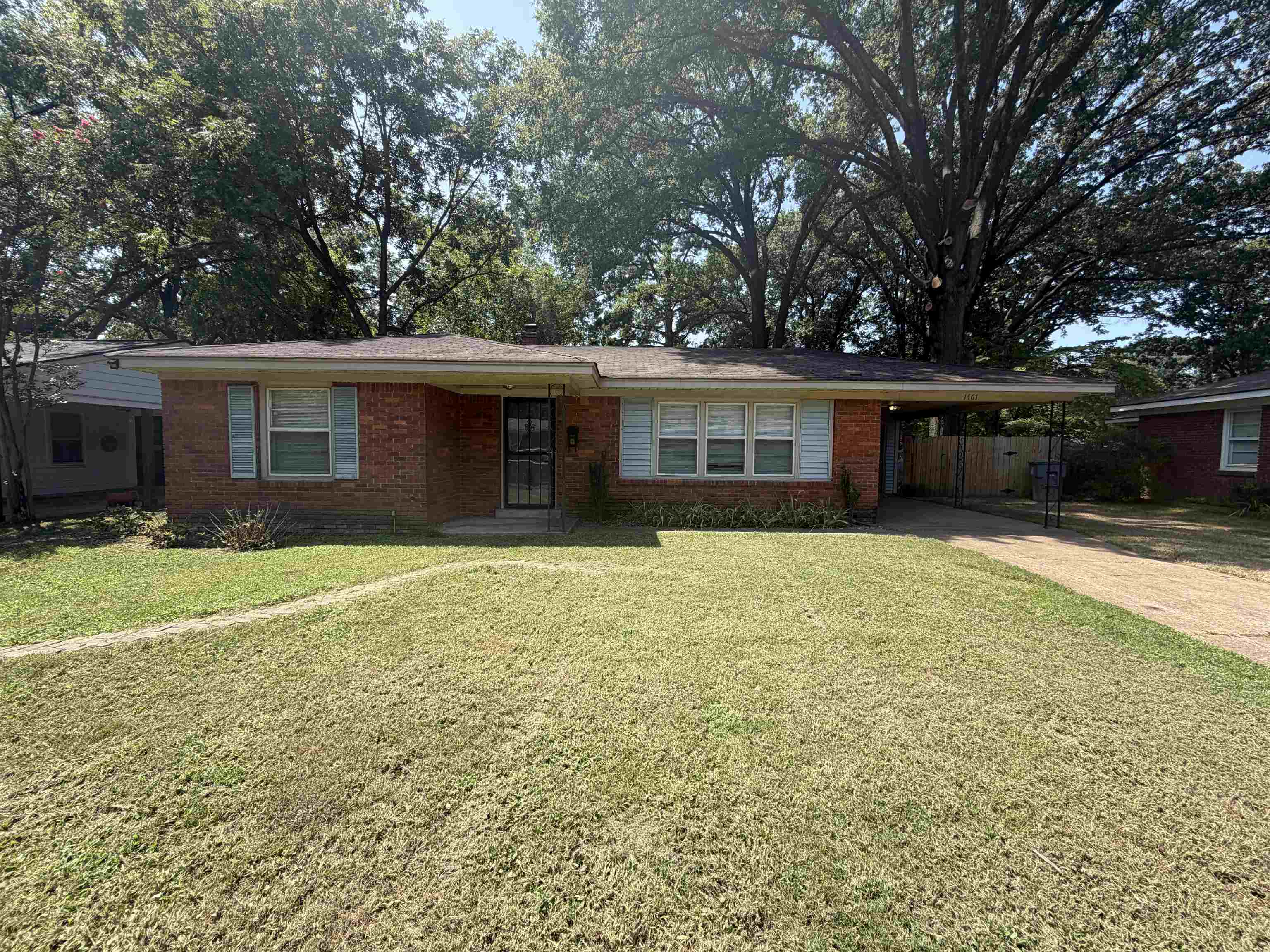 1461 Woodston Road Memphis, TN 38117 - Photo 1 of 10 Gallery Image 1