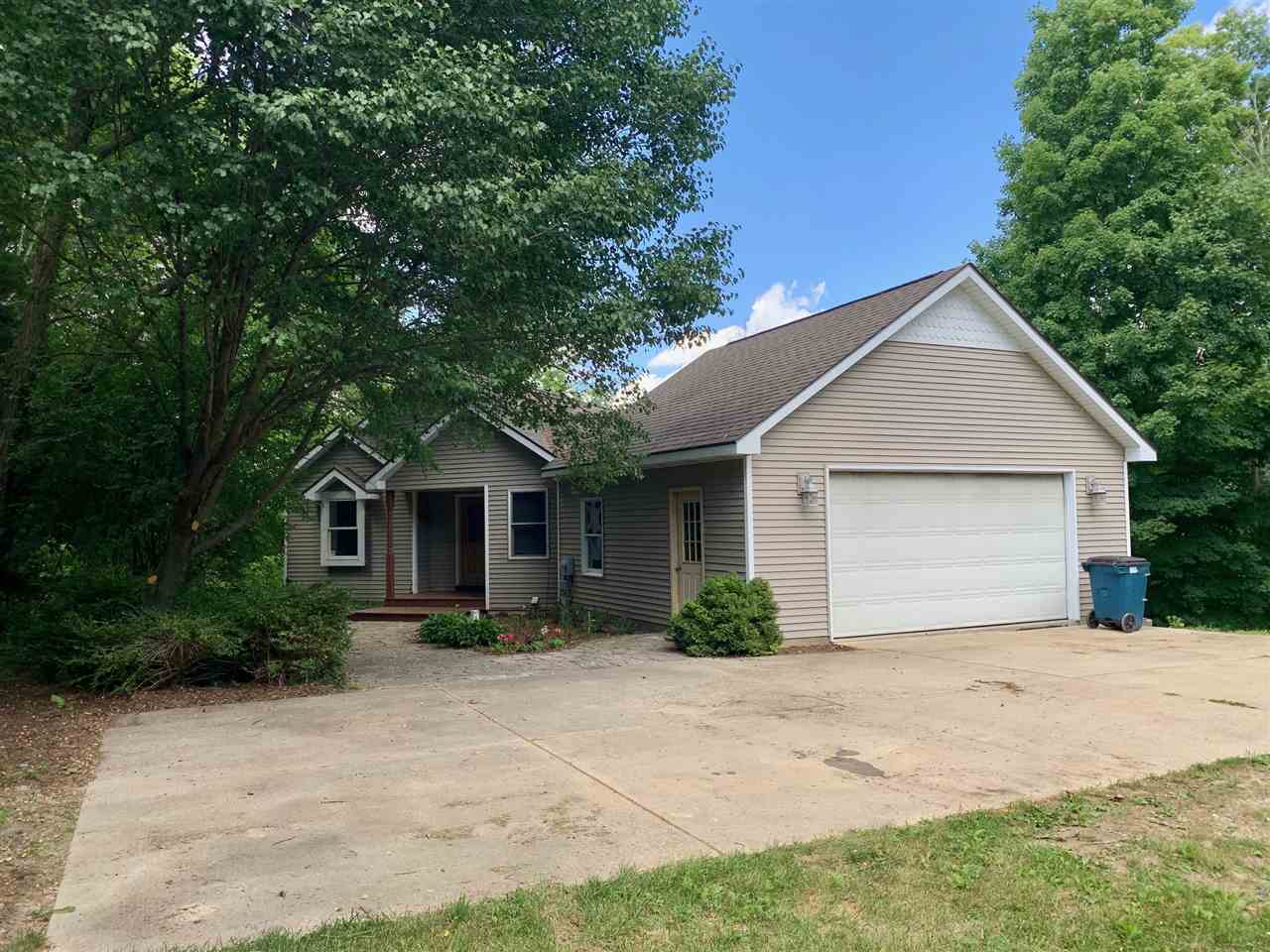 8955 West Lovejoy Road Byron, MI 48418 - Photo 31 of 33 50018896-30.JPG