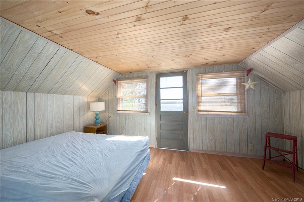 849 Pine Ridge Road Hendersonville, NC 28792 - Photo 21 of 29 Gallery Image 21