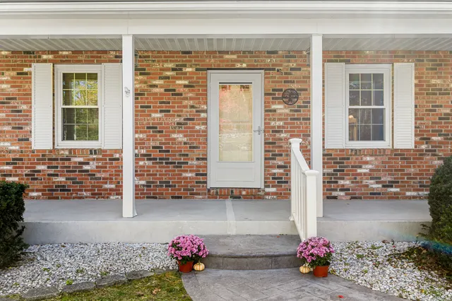 $425,000 | 179 Brewster Road, Griswold, CT 06351