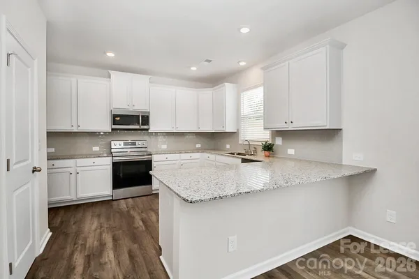 $2,325 | 4543 Dover Court, Denver, NC 28037