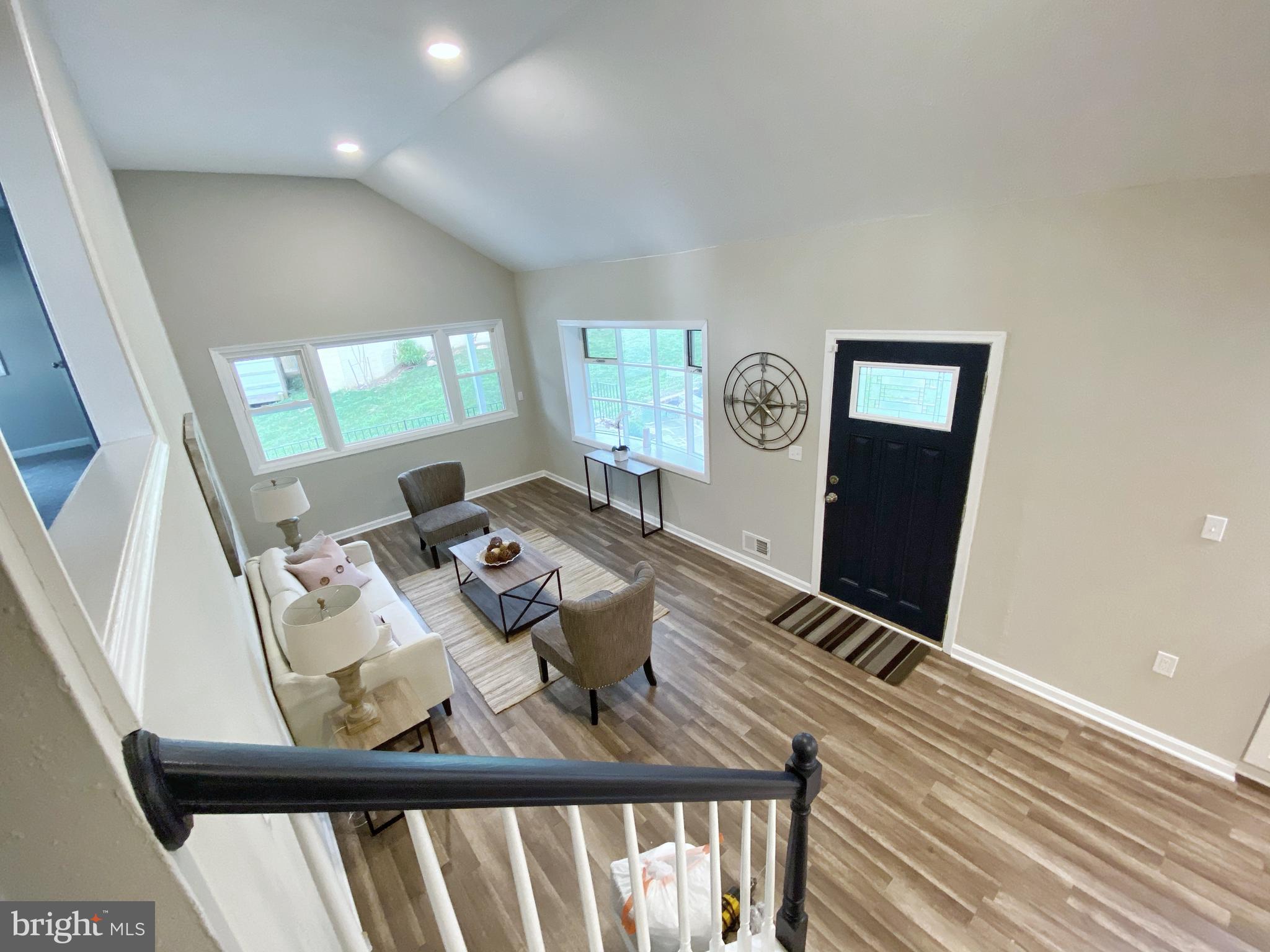 6101 Ridgeview Avenue Baltimore, MD 21206 - Photo 19 of 36 View from Upper Level