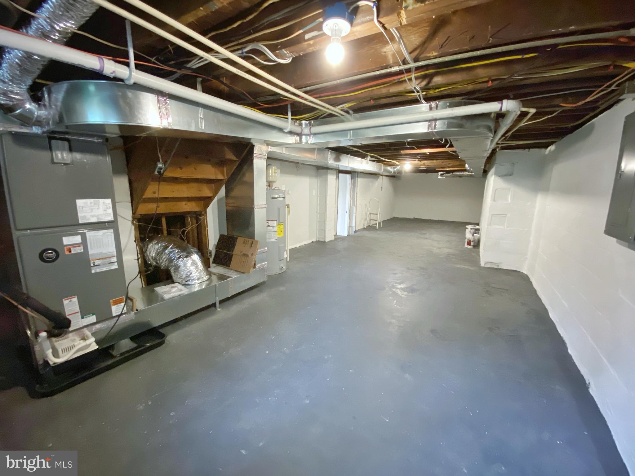 6101 Ridgeview Avenue Baltimore, MD 21206 - Photo 34 of 36 Additional storage space off Lower Level