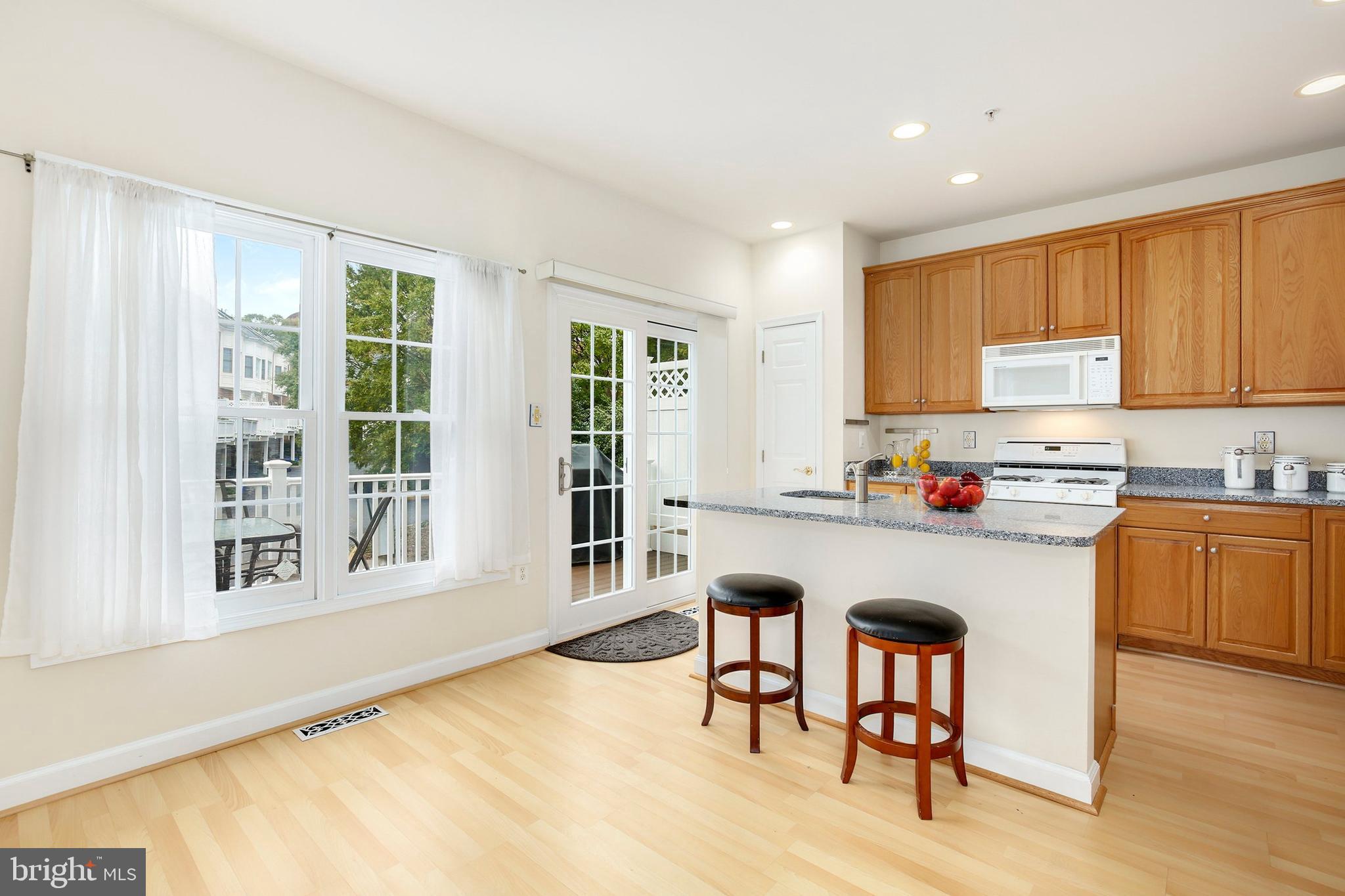 1225 Fidler Lane Silver Spring, MD 20910 - Photo 14 of 37 Gallery Image 14