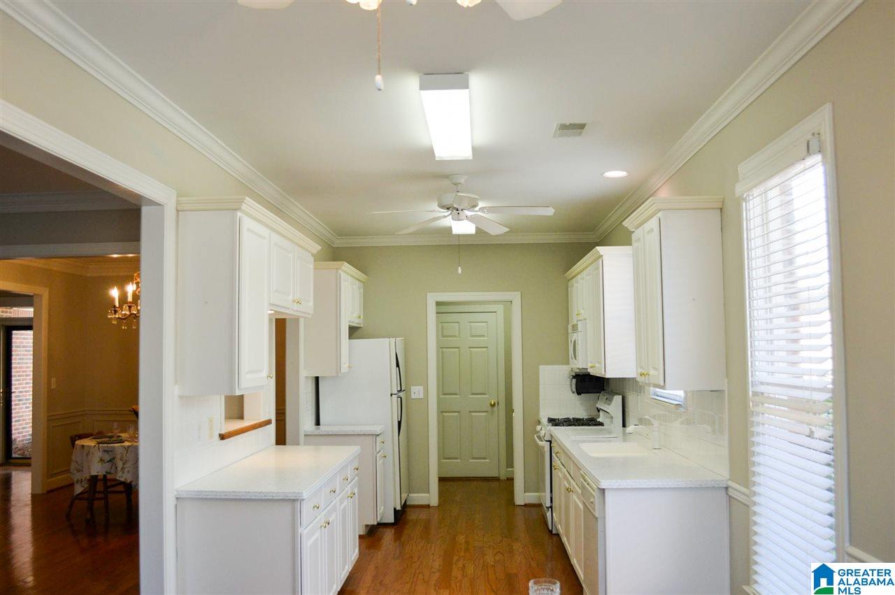1520 Hamilton Lane Birmingham, AL 35243 - Photo 12 of 33