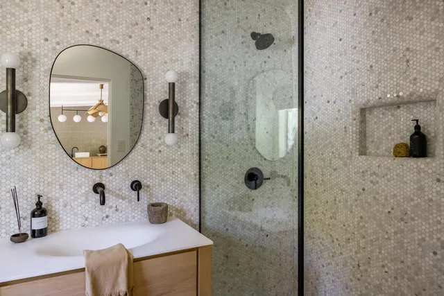 $25,000 | 276 East Granvia Valmonte, Palm Springs, CA 92262