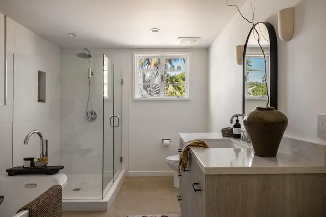 $25,000 | 276 East Granvia Valmonte, Palm Springs, CA 92262