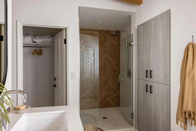 $25,000 | 276 East Granvia Valmonte, Palm Springs, CA 92262