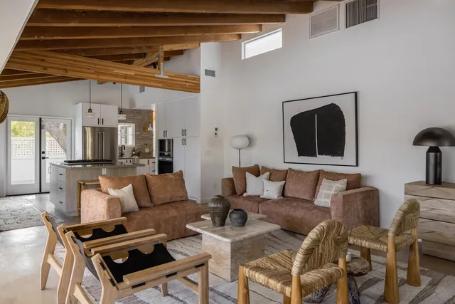 $25,000 | 276 East Granvia Valmonte, Palm Springs, CA 92262