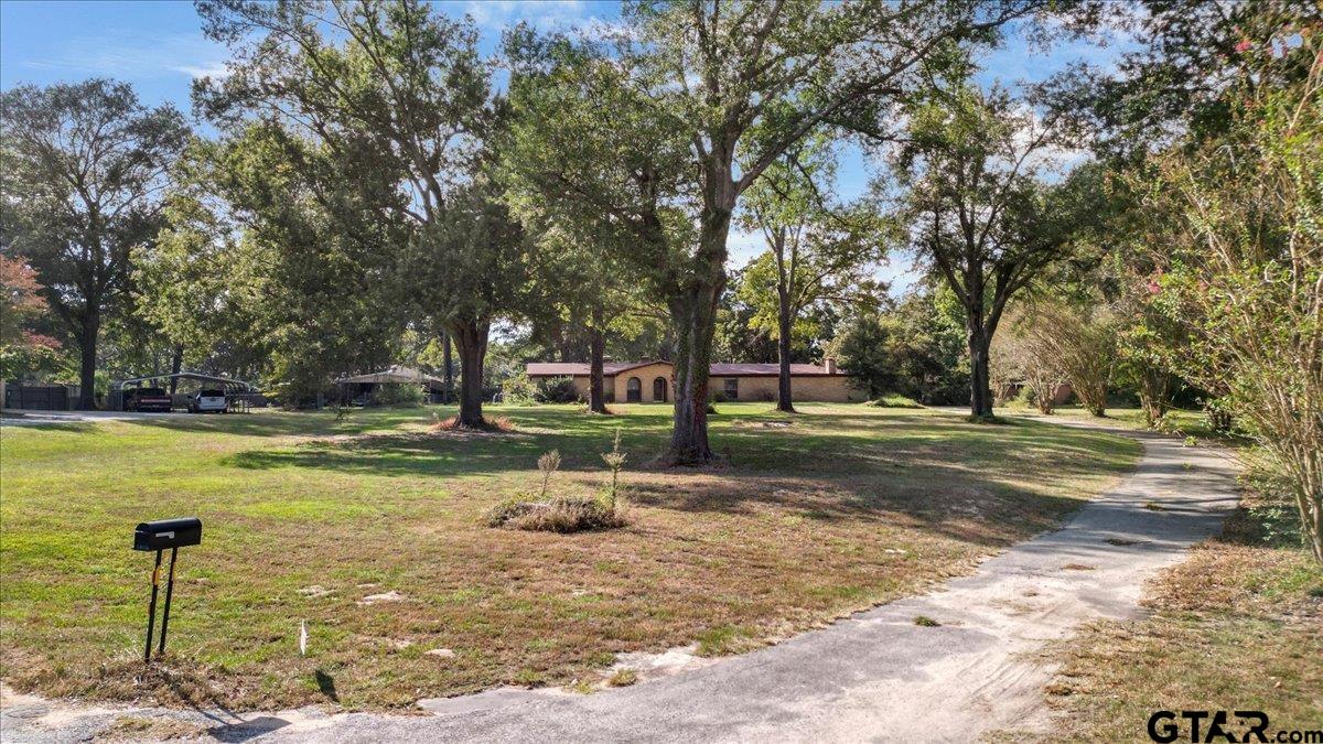 1302 Jeb Stuart Drive Tyler, TX 75703 - Photo 2 of 47