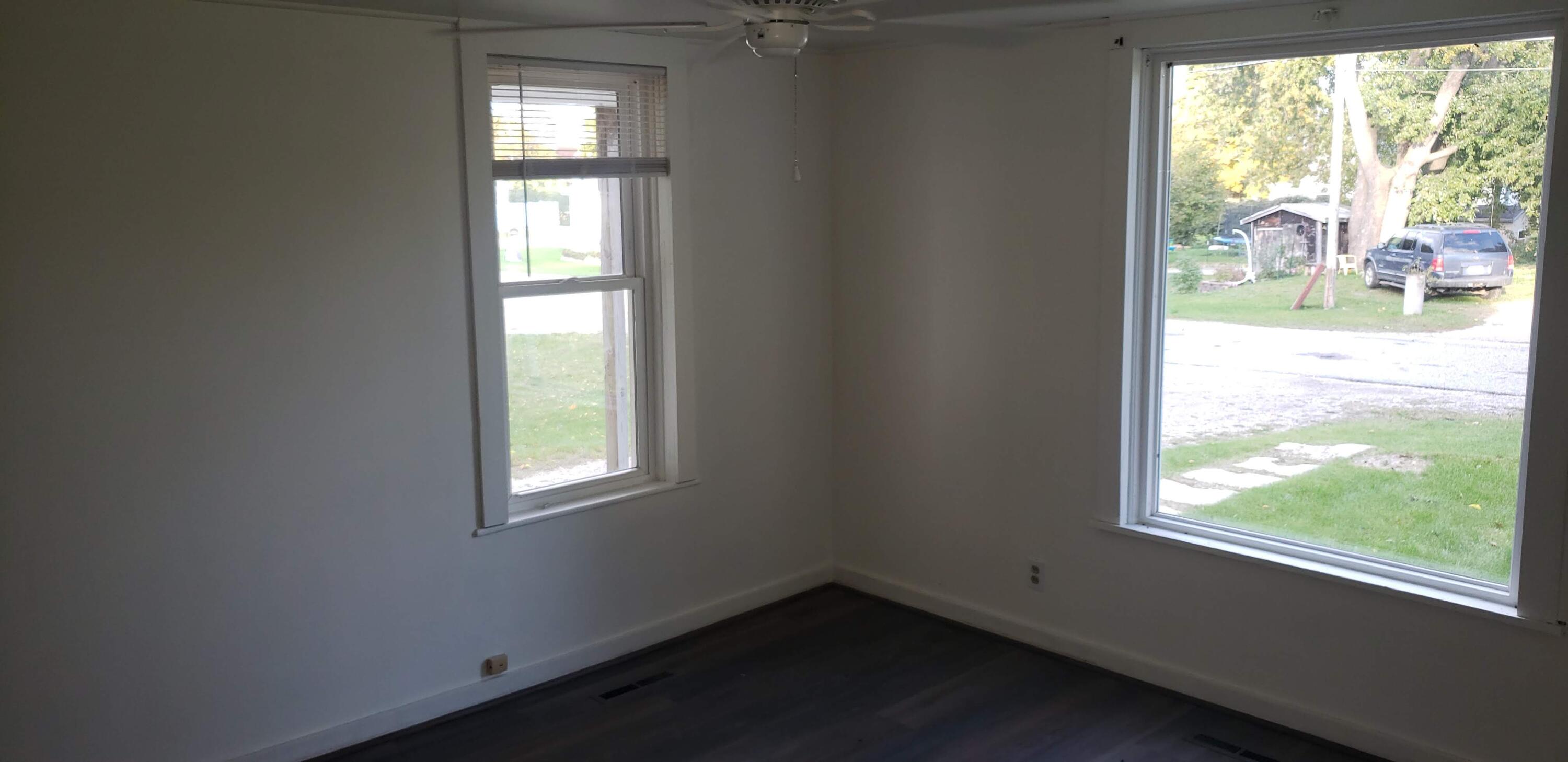 606 Loomis Street Cheboygan, MI 49721 - Photo 9 of 14 Gallery Image 9