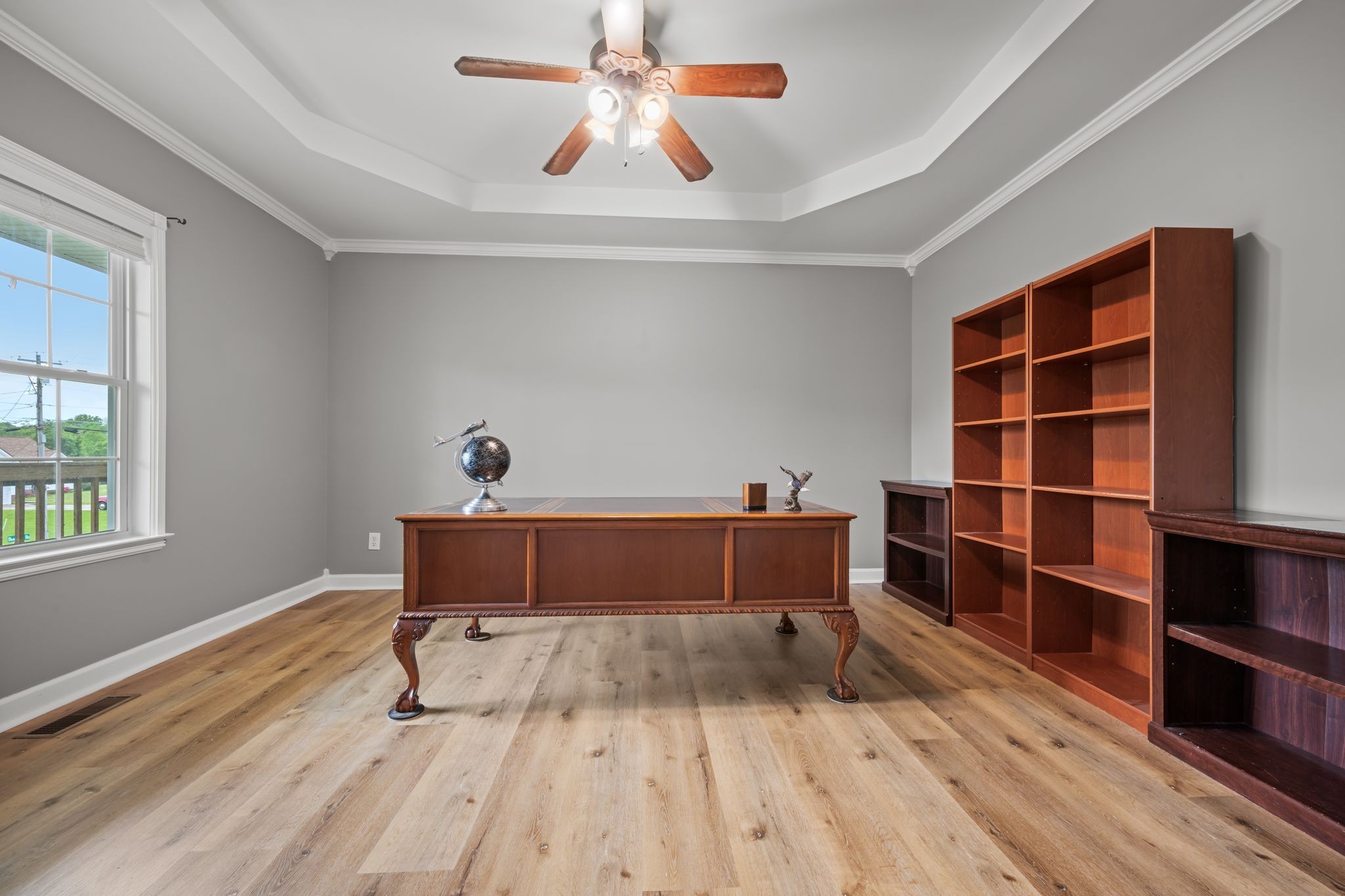 830 Blakemore Road Dickson, TN 37055 - Photo 6 of 22 a bed room with a bed and a window