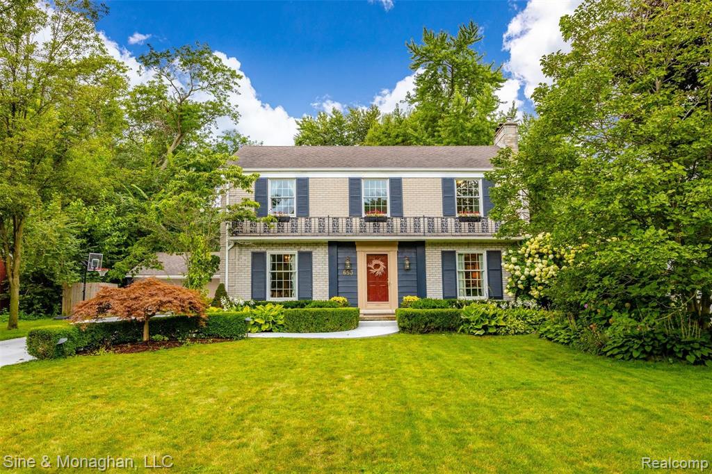 653 Middlesex Road Grosse Pointe Park, MI 48230 - Photo 2 of 54