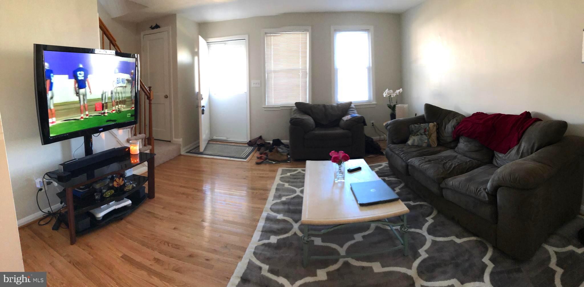 7317 Conley Street Baltimore, MD 21224 - Photo 3 of 19 Living Room