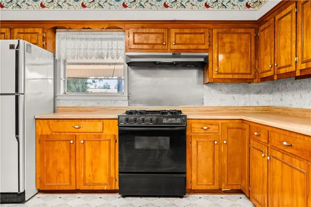 $205,000 | 5704 Monroe Highway, Ball, LA 71405