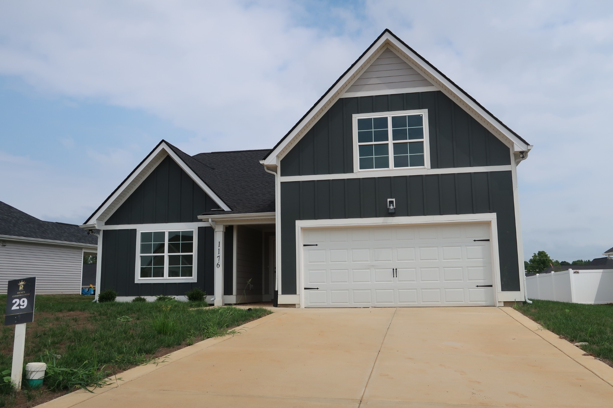 1167 Addler Drive Springfield, TN 37172 - Photo 1 of 12 Gallery Image 1