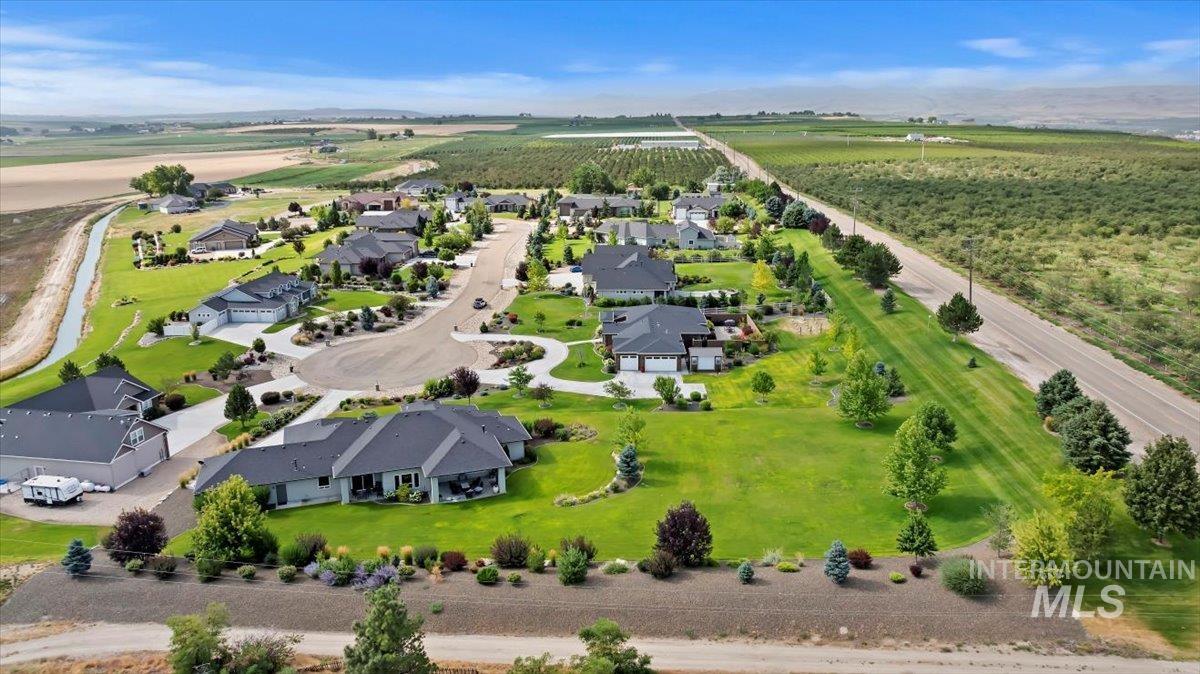 15465 Syrah Court Caldwell, ID 83607 - Photo 40 of 45 View of rural area featuring nearby suburban area