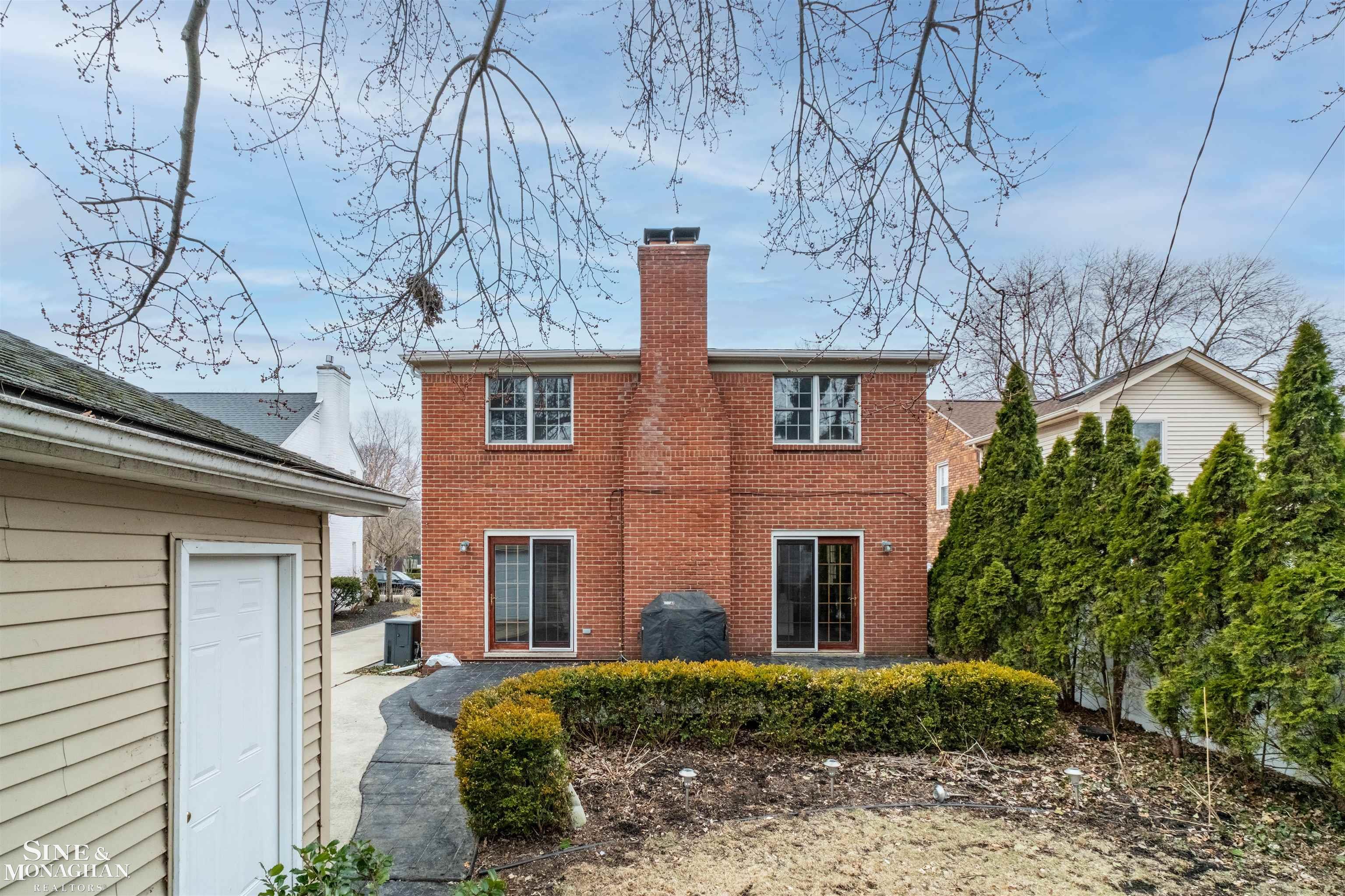 180 Fisher Road Grosse Pointe Farms, MI 48230 - Photo 57 of 88