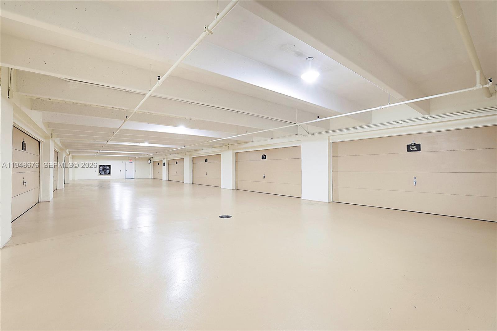 19950 South Beach Road, Unit 4S Jupiter, FL 33469 - Photo 36 of 56 a view of empty room