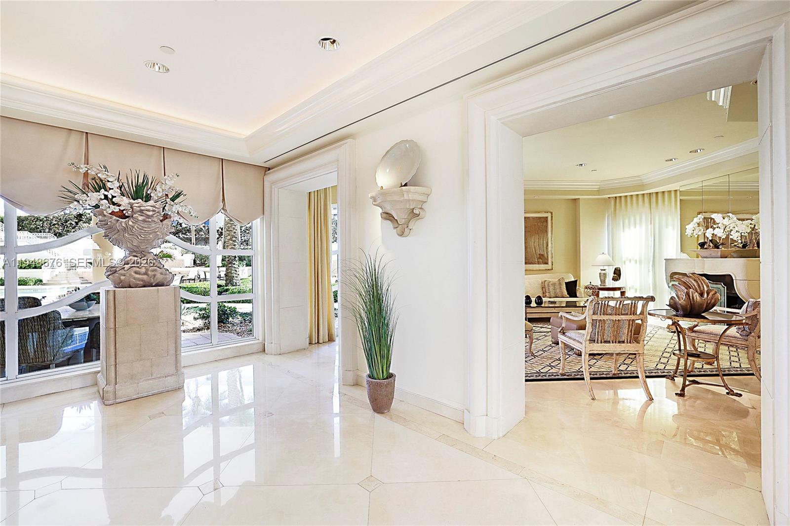 19950 South Beach Road, Unit 4S Jupiter, FL 33469 - Photo 38 of 56 a view of a living room and dining room