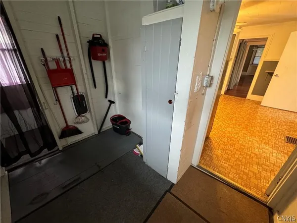 $139,900 | 152 East 4th Street, Oswego, NY 13126