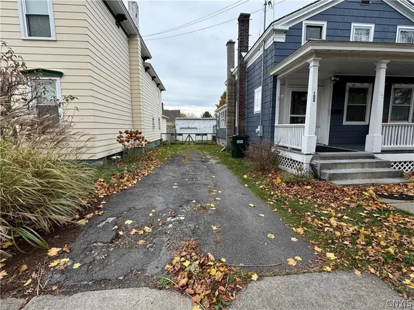 $139,900 | 152 East 4th Street, Oswego, NY 13126