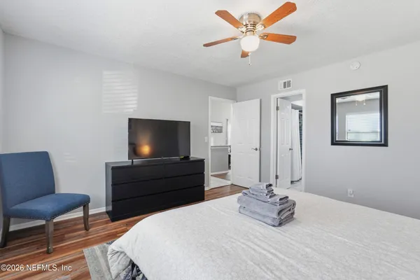 $2,000 | 3419 Islander Way, Jacksonville, FL 32223