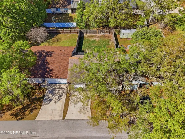 $2,000 | 3419 Islander Way, Jacksonville, FL 32223