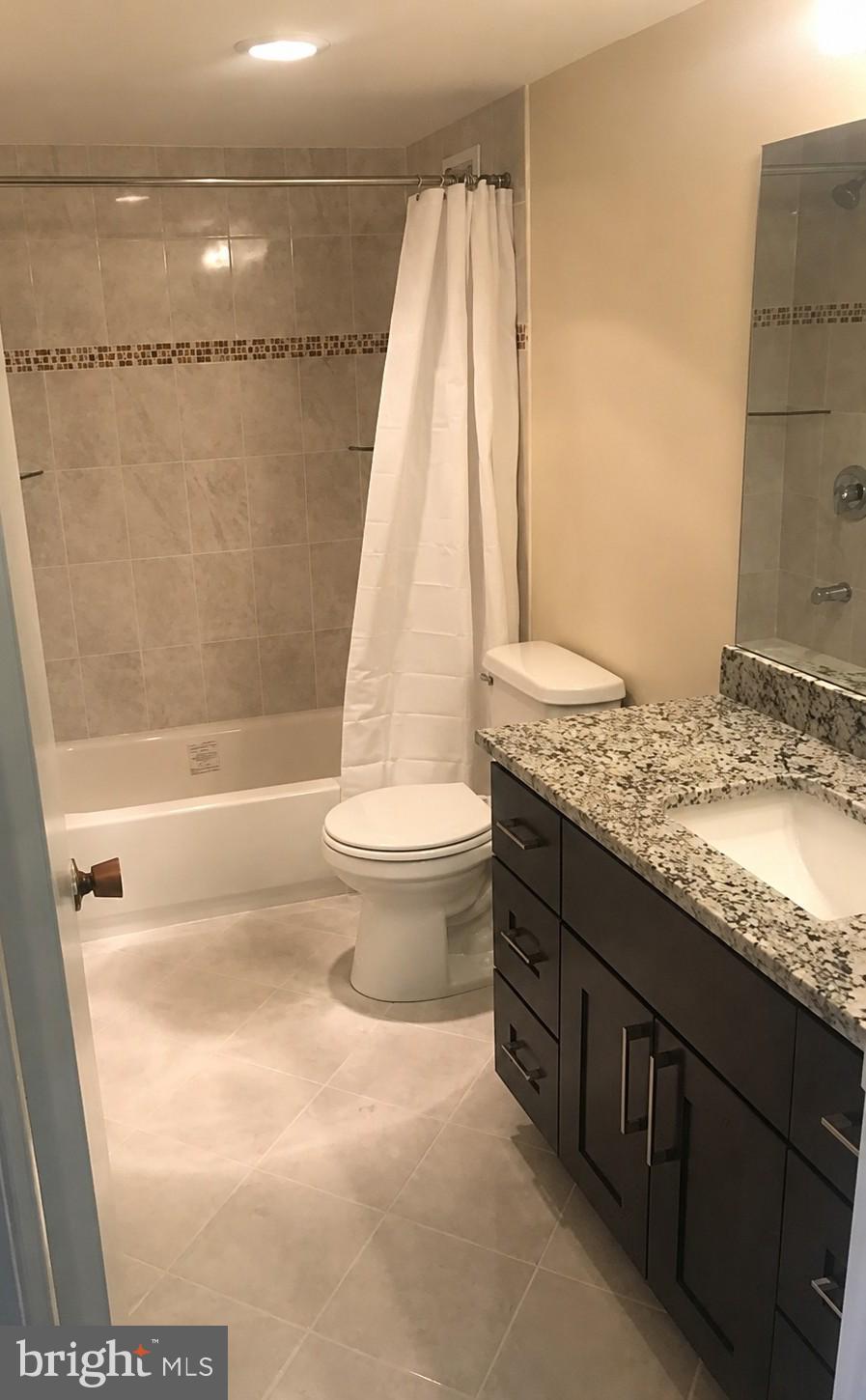 5225 Pooks Hill Road, Unit 1814S Bethesda, MD 20814 - Photo 4 of 7