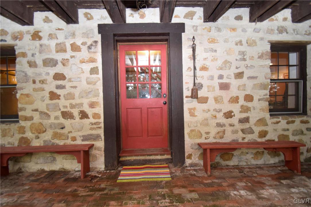4089 Church View Road Emmaus, PA 18049 - Photo 3 of 46 Gallery Image 3