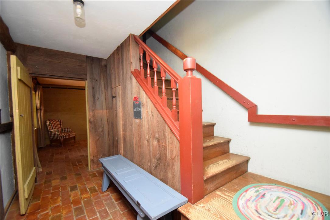 4089 Church View Road Emmaus, PA 18049 - Photo 4 of 46 Gallery Image 4