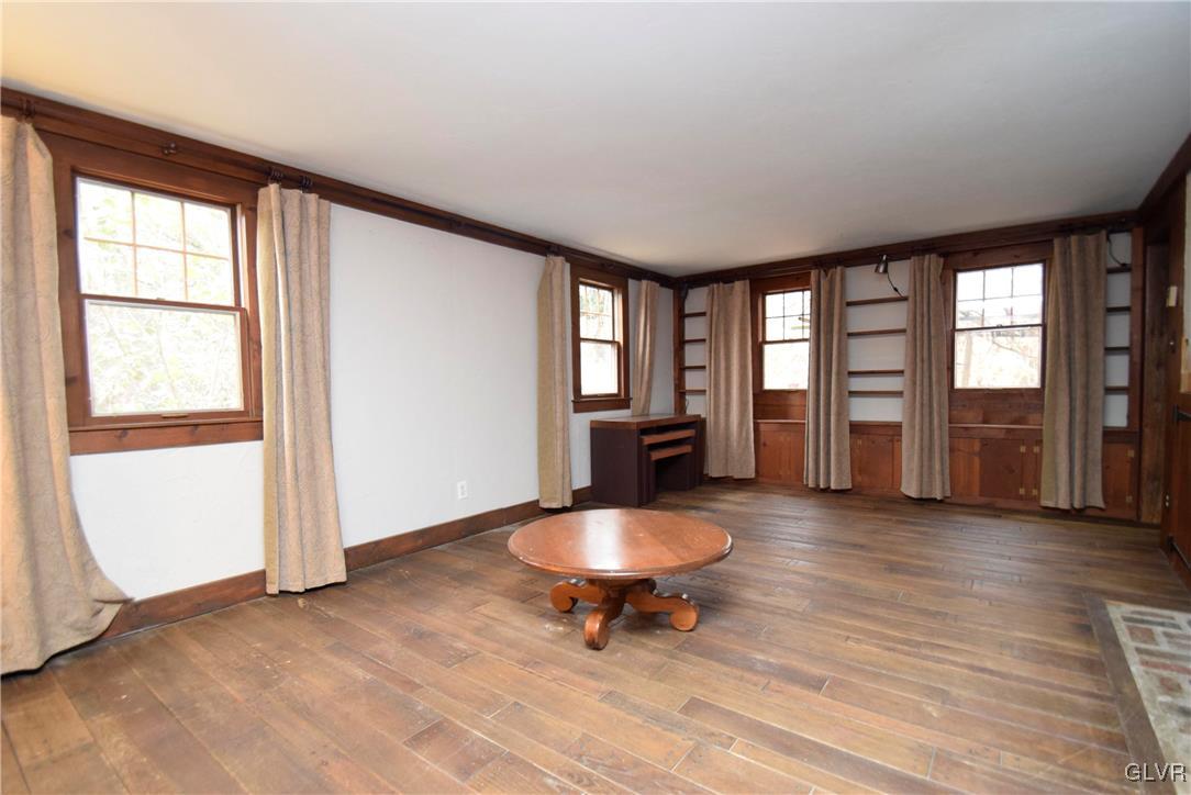 4089 Church View Road Emmaus, PA 18049 - Photo 6 of 46 Gallery Image 6