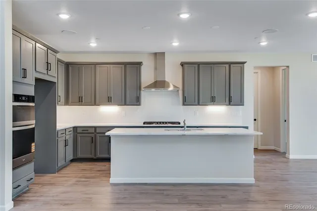 $799,900 | 10023 Worchester Street, Commerce City, CO 80022