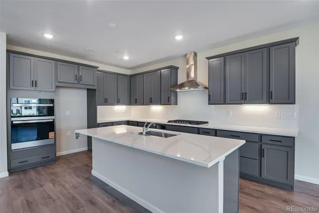 $799,900 | 10023 Worchester Street, Commerce City, CO 80022