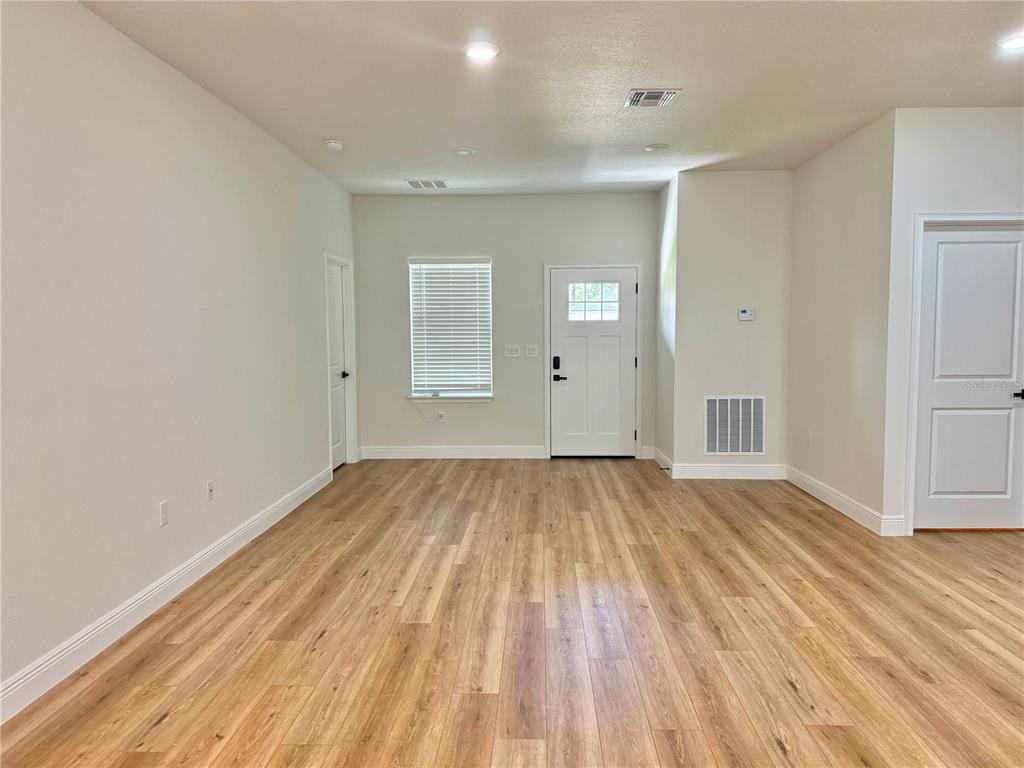 15690 Southwest 49th Avenue Road Ocala, FL 34473 - Photo 15 of 17 Gallery Image 15
