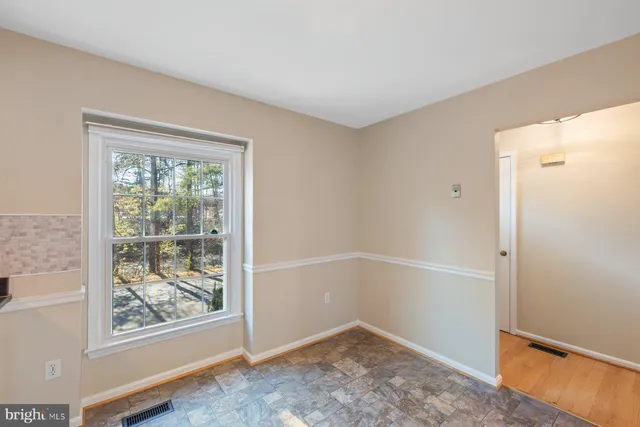 $525,000 | 9954 Wood Wren Court, Fairfax, VA 22032