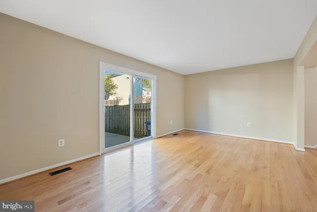 $525,000 | 9954 Wood Wren Court, Fairfax, VA 22032