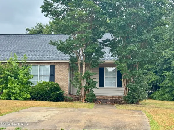 $166,500 | 3324 Moseley Drive, Unit B, Greenville, NC 27858