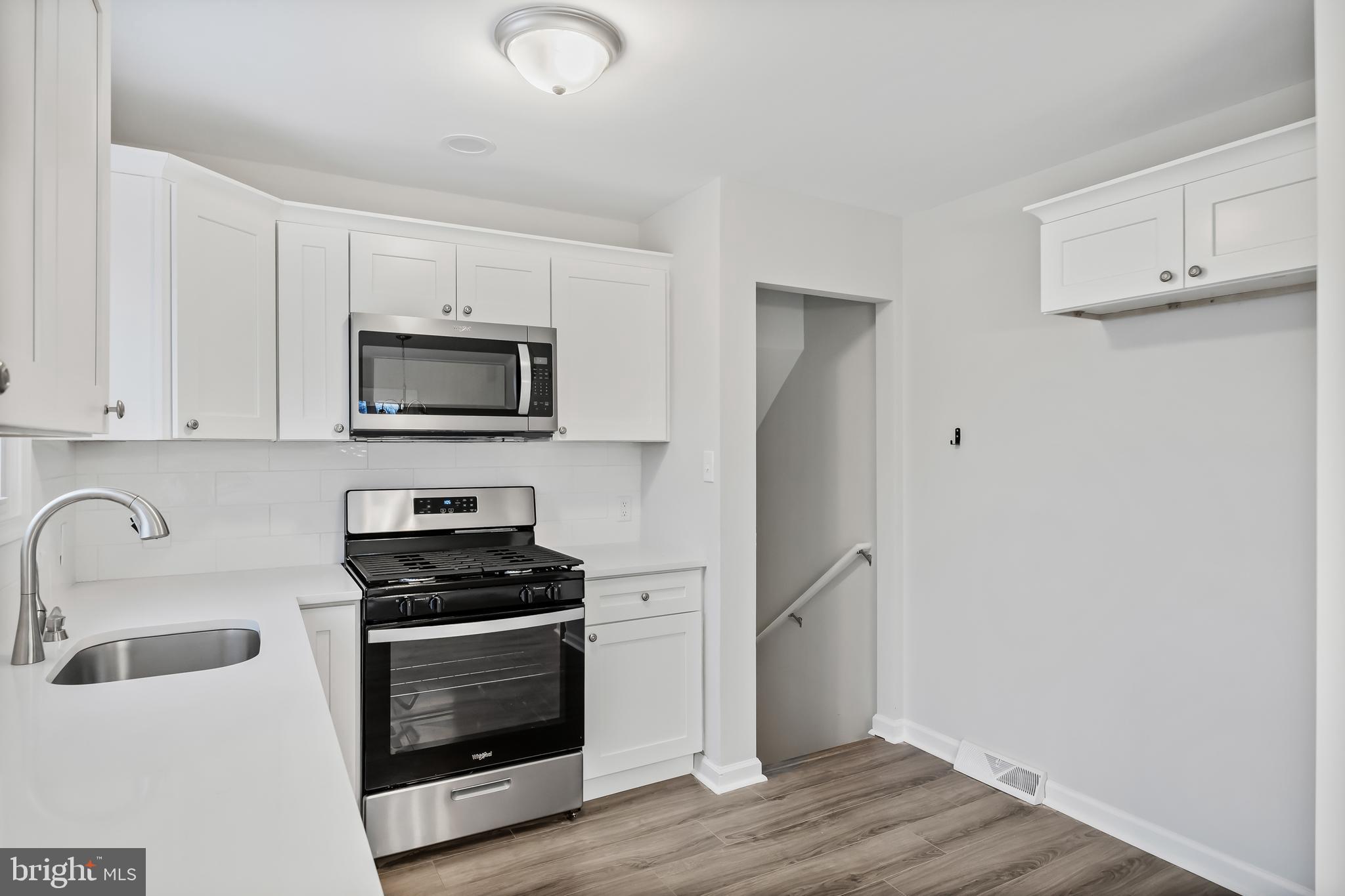 222 Aman Place Clementon, NJ 08021 - Photo 9 of 19