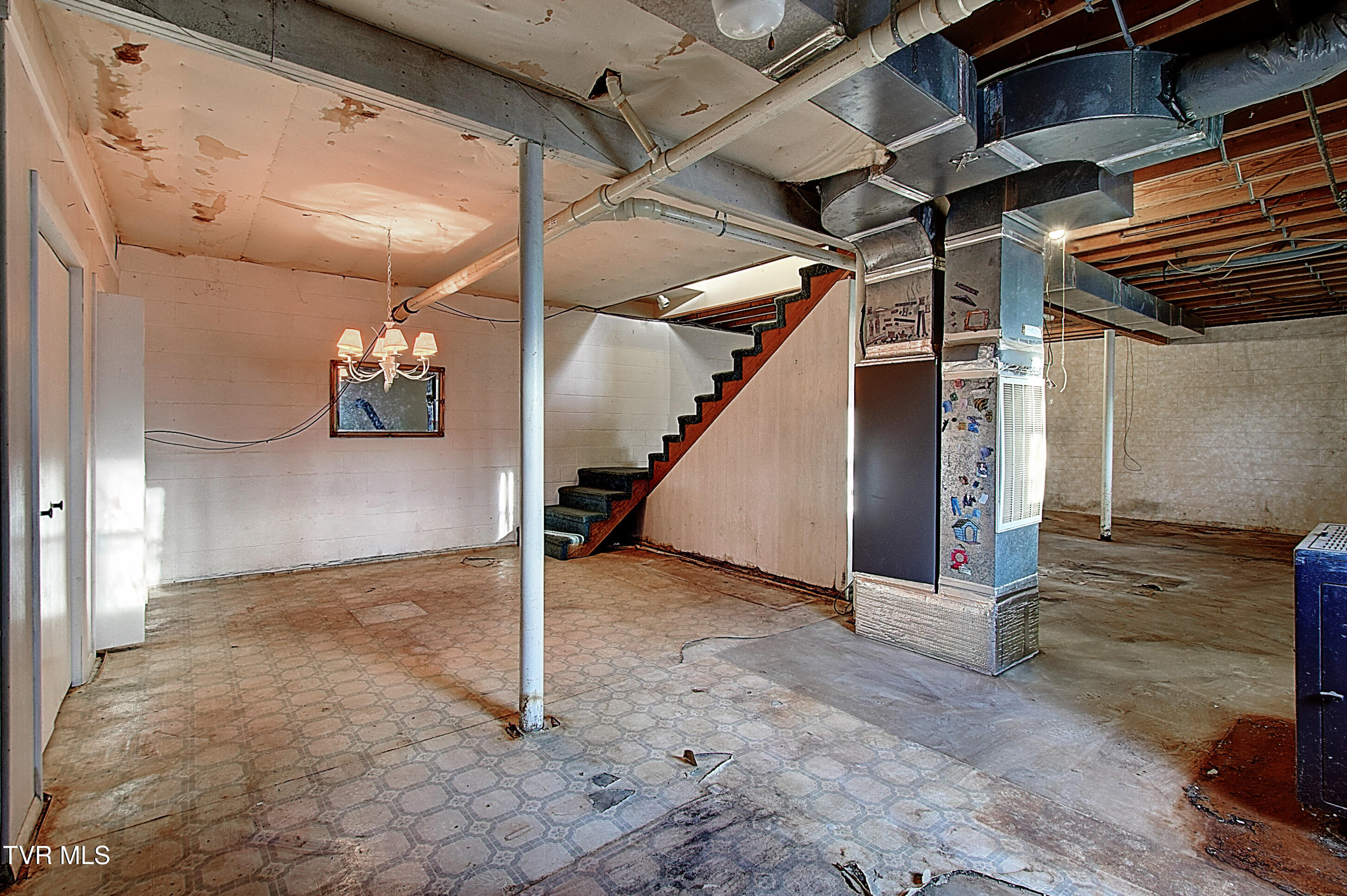 143 Horton Ridge Road Erwin, TN 37650 - Photo 36 of 42 35