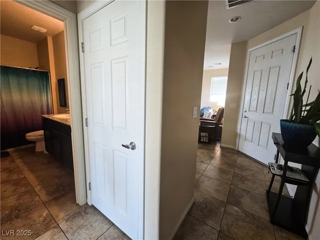 $399,990 | 2079 Port Royal Drive, Laughlin, NV 89029