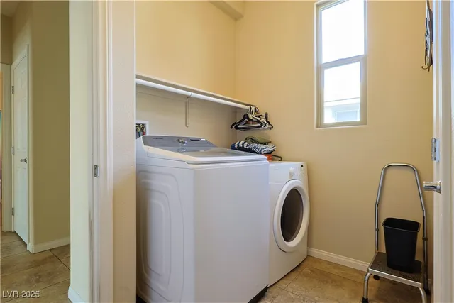 $399,990 | 2079 Port Royal Drive, Laughlin, NV 89029