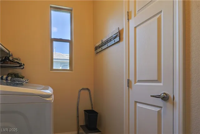 $399,990 | 2079 Port Royal Drive, Laughlin, NV 89029