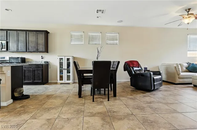 $399,990 | 2079 Port Royal Drive, Laughlin, NV 89029