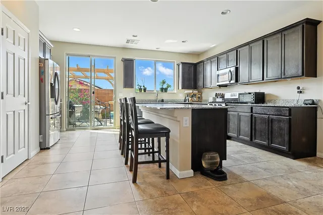 $399,990 | 2079 Port Royal Drive, Laughlin, NV 89029