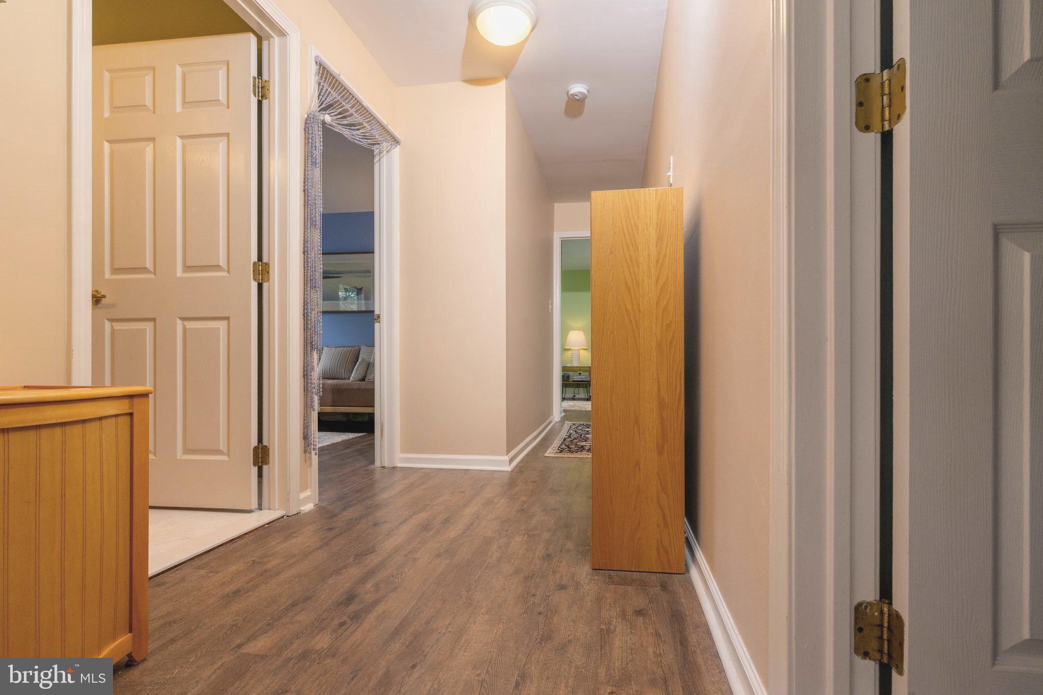 225 Colt Street Pennington, NJ 08534 - Photo 31 of 47 Hallway