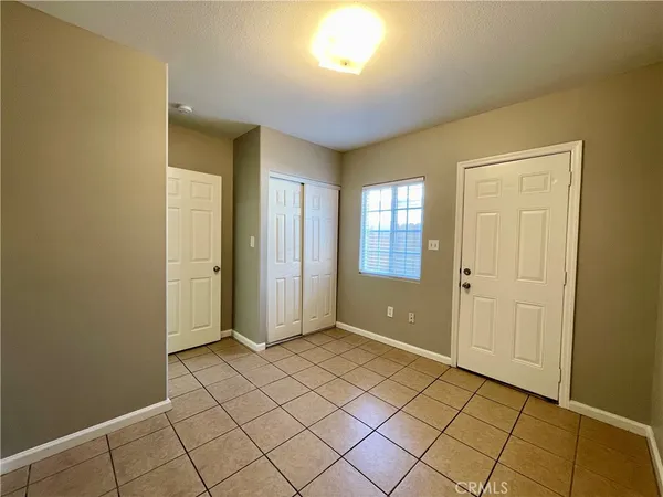 $1,900 | 16773 Randall Avenue, Unit A, Fontana, CA 92335