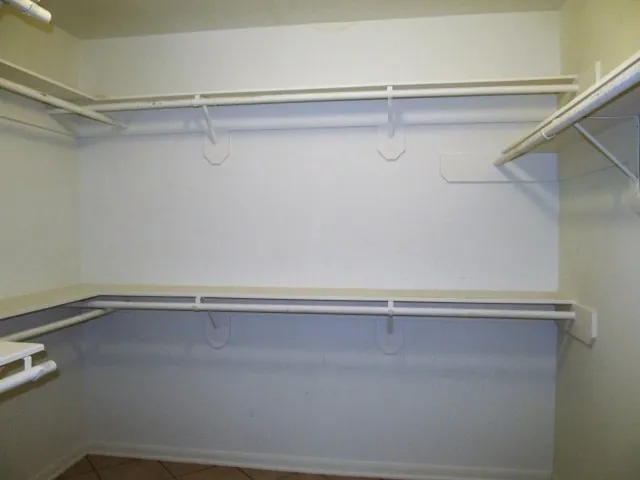 $2,650 | 104 Laguna Pointe Drive, League City, TX 77573